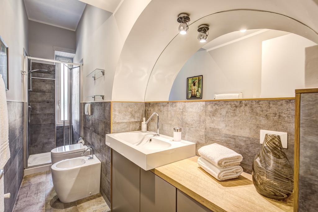 شقة Downtown Srl - Cinque Terre Stylish لا سبيتسْيا المظهر الخارجي الصورة